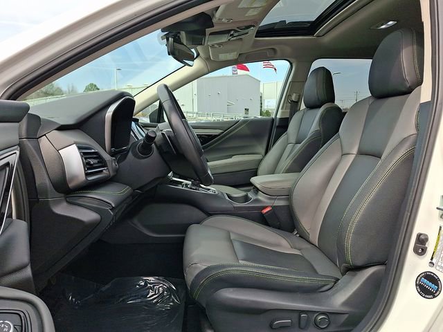 Used 2023 Subaru Outback Onyx Edition image 13