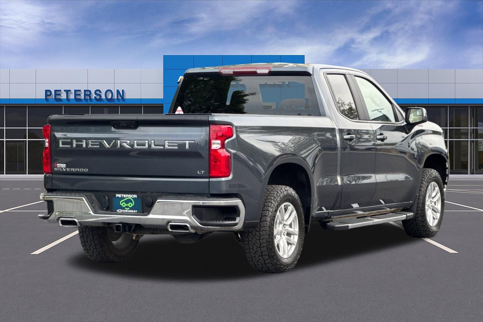 Certified 2022 Chevrolet Silverado 1500 LT AWD/4WD image 4