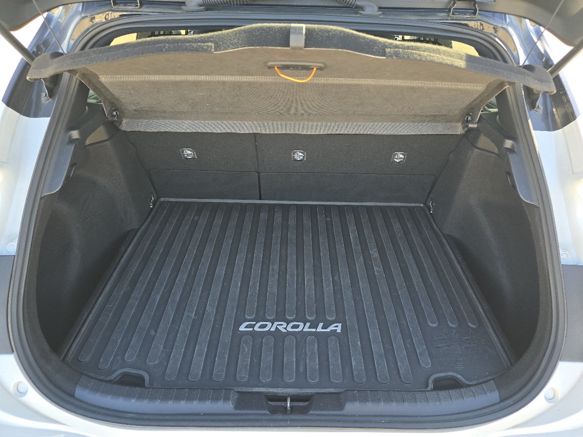 Used 2024 Toyota Corolla XSE FWD image 23