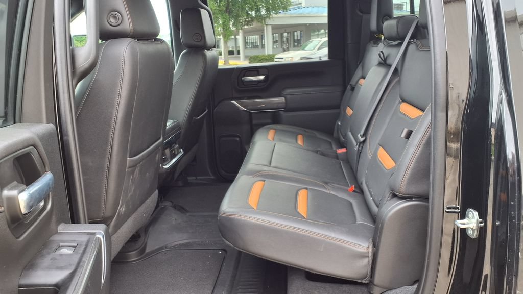 Used 2022 GMC Sierra 2500 AT4 w/ AT4 Preferred Package AWD/4WD image 34