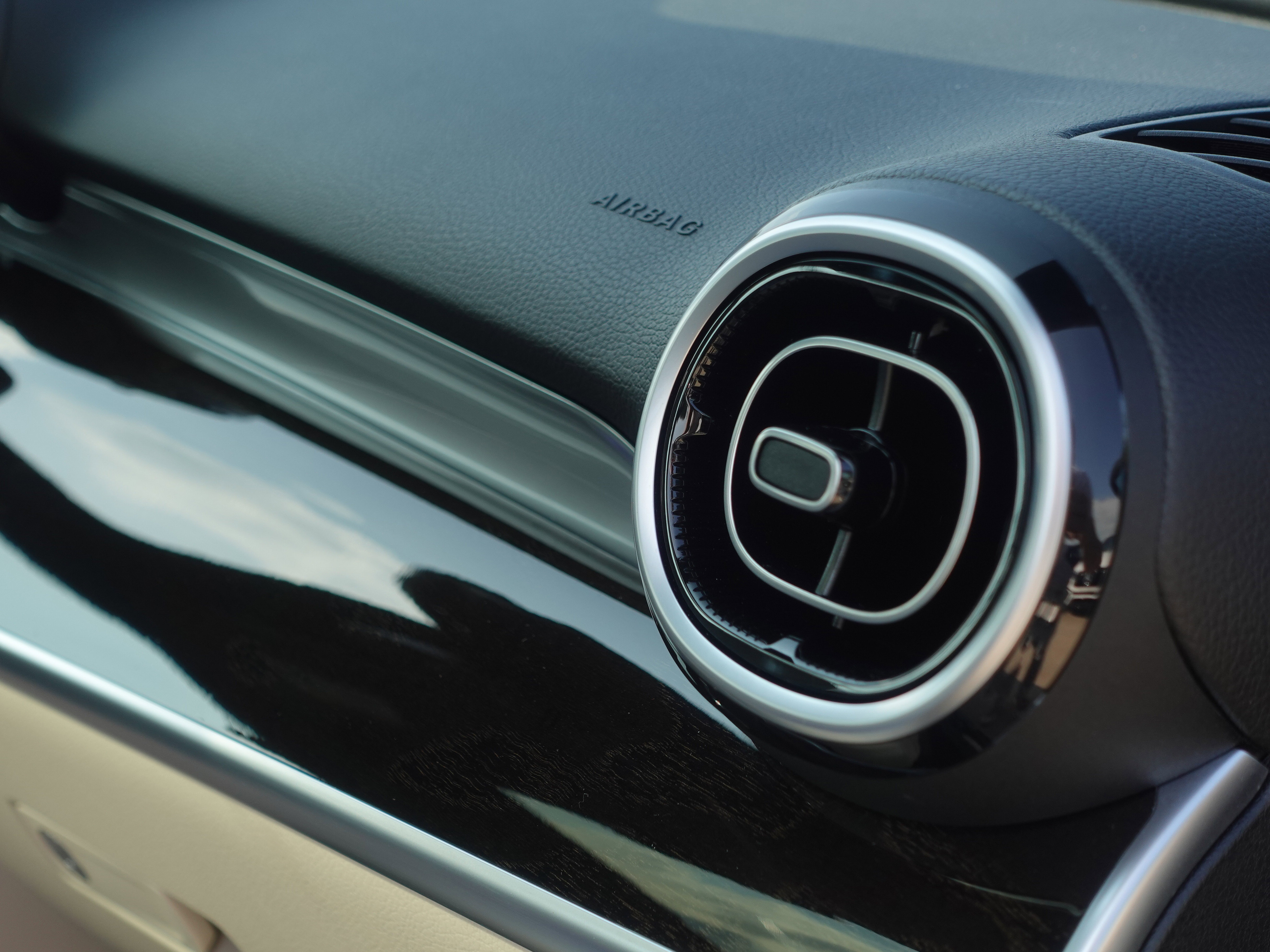 Used 2022 Mercedes-Benz C 300 4MATIC Sedan image 14