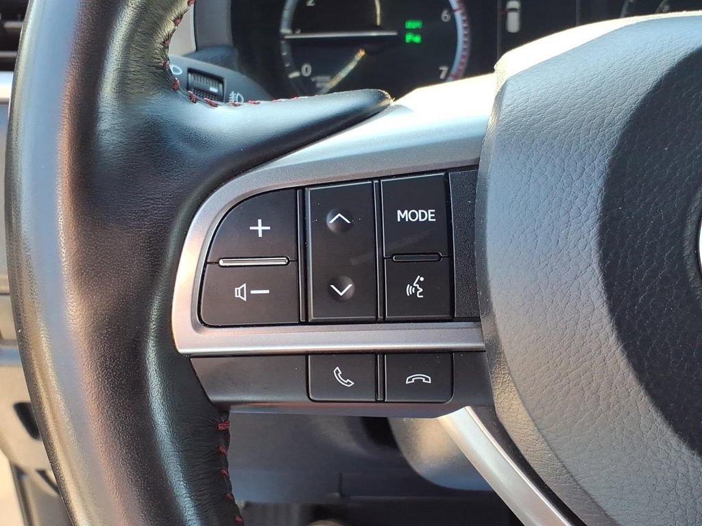 Used 2023 Lexus GX 460 Premium w/ Accessory Package AWD/4WD image 23