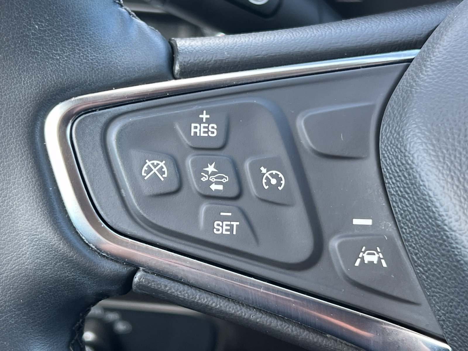 Certified 2024 Chevrolet Equinox LT AWD/4WD image 22