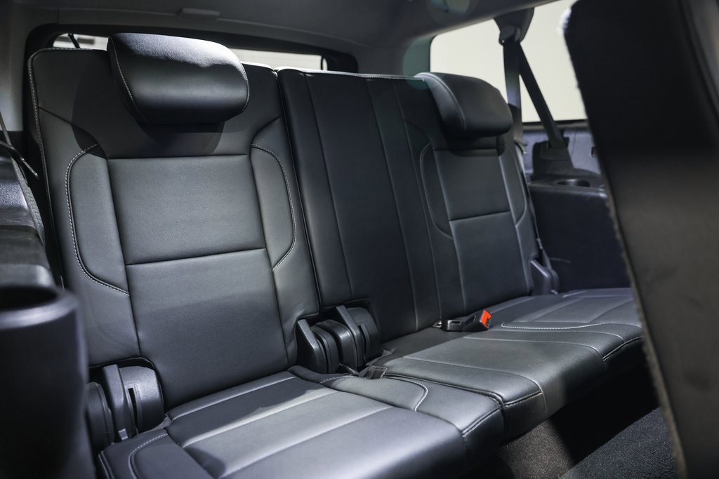 Used 2019 Chevrolet Suburban LT image 22