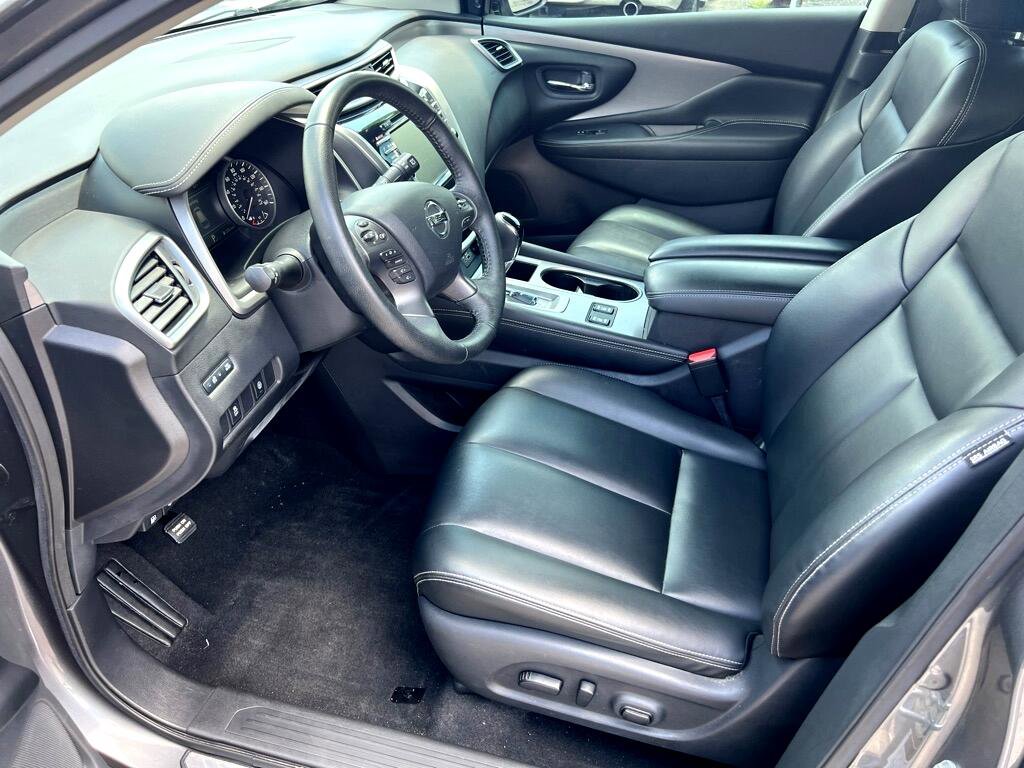 Used 2022 Nissan Murano SV image 9