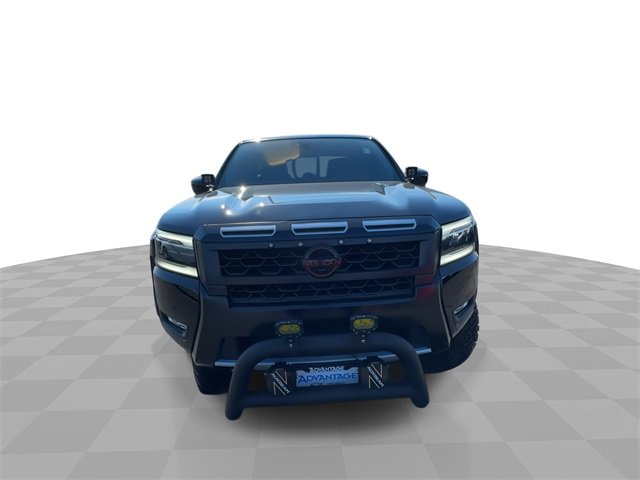 Used 2025 Nissan Frontier PRO-4X w/ Pro Convenience Package image 3