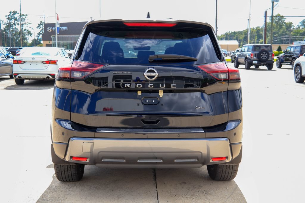 Used 2024 Nissan Rogue SL FWD image 19