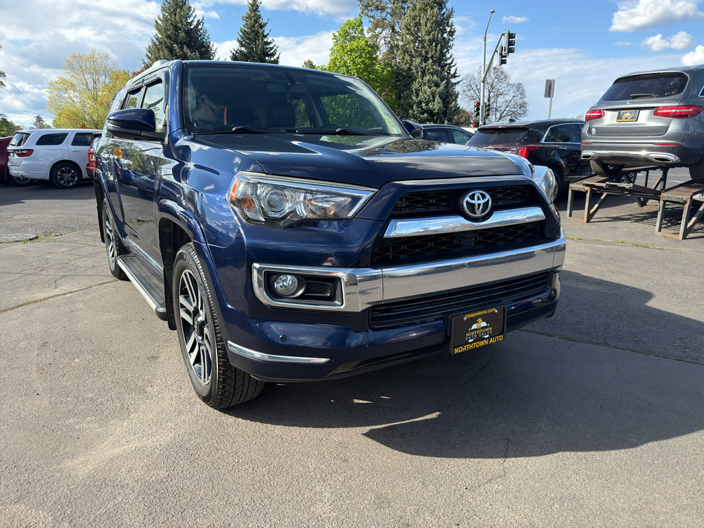 Used 2017 Toyota 4Runner Limited AWD/4WD image 11