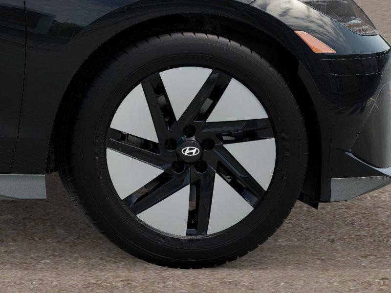New 2025 Hyundai Ioniq 6 SE image 8