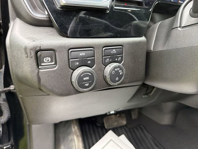 Used 2024 Chevrolet Silverado 1500 LT AWD/4WD image 17