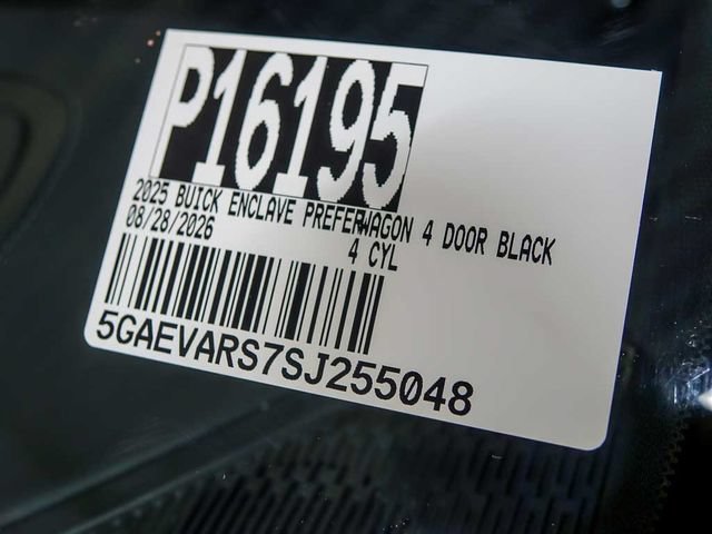 Used 2025 Buick Enclave Preferred AWD/4WD image 37