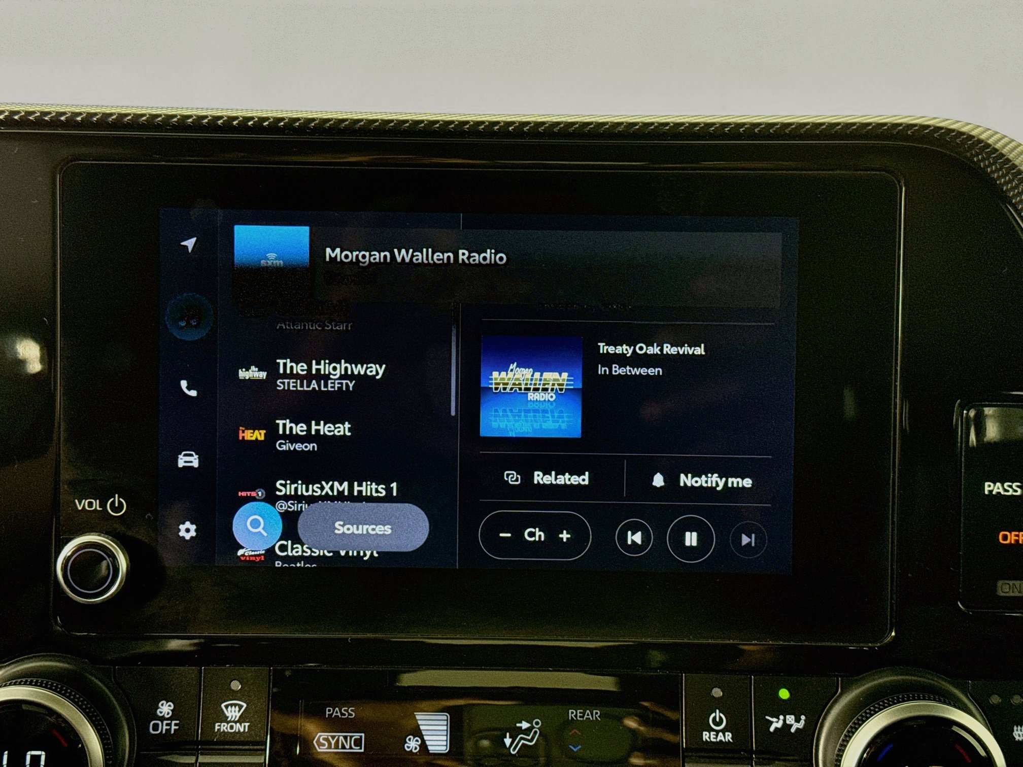 Certified 2025 Toyota Highlander XSE AWD/4WD image 14