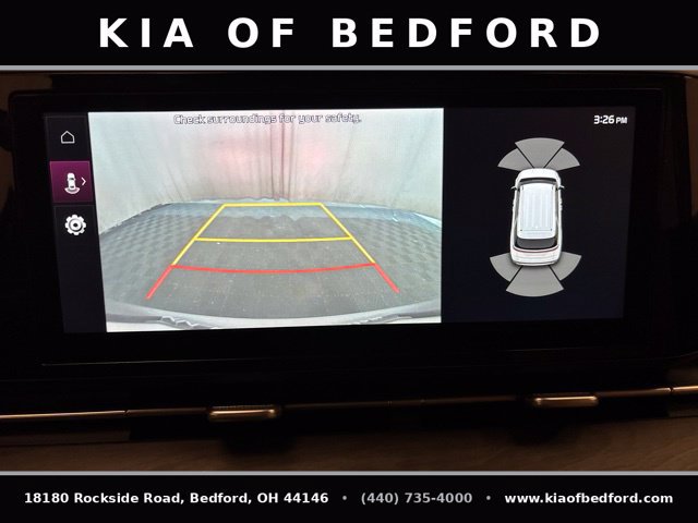 Certified 2024 Kia Carnival EX FWD image 22