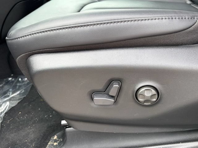 New 2026 Chrysler Pacifica Select w/ S Appearance Package FWD image 18