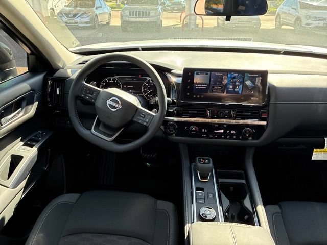 New 2026 Nissan Pathfinder SV AWD/4WD image 10