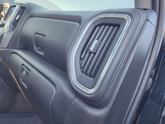 Used 2021 Chevrolet Silverado 3500 LTZ w/ LTZ Plus Package image 16