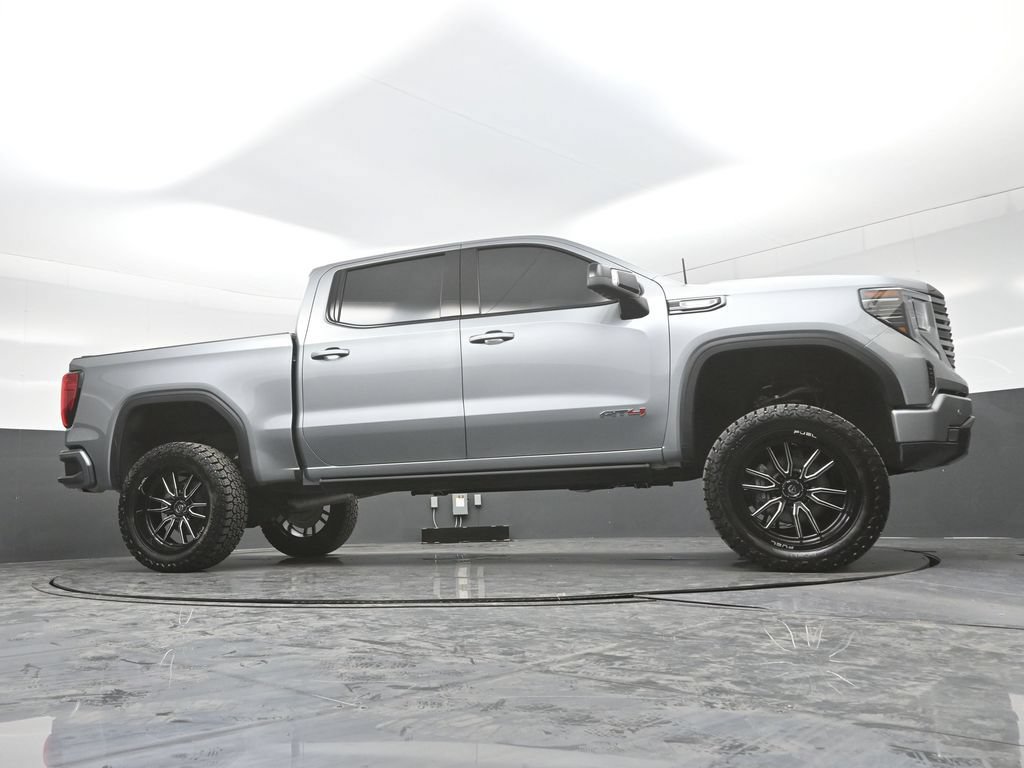 Used 2025 GMC Sierra 1500 AT4 w/ AT4 Premium Package AWD/4WD image 25