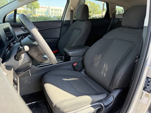 Certified 2024 Kia Sportage LX AWD/4WD image 12