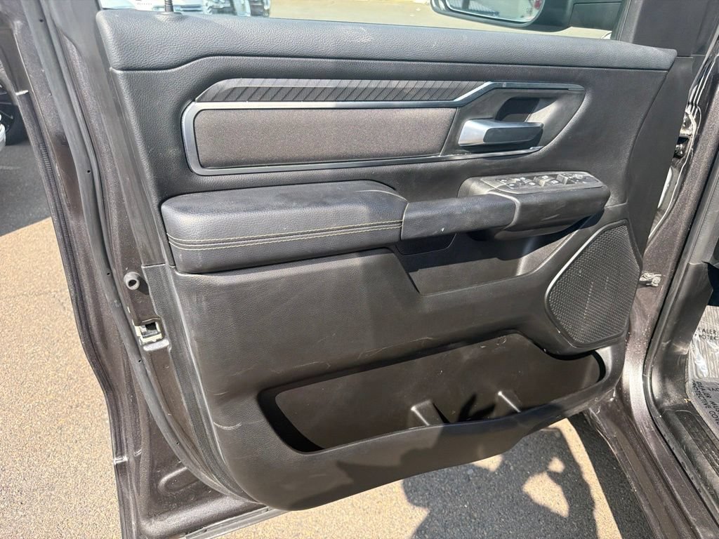Used 2025 RAM 1500 Big Horn AWD/4WD image 10