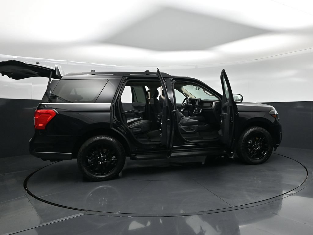 Certified 2024 Ford Expedition XLT AWD/4WD image 30