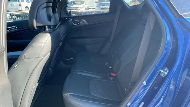 Used 2025 Kia Sportage X-Line w/ Premium Package image 11