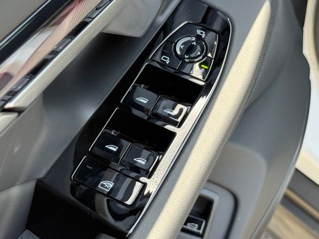 New 2026 BMW i5 eDrive40 RWD image 16