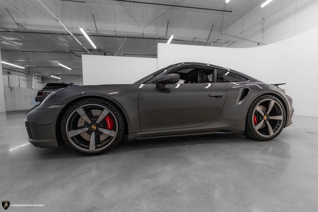 Used 2022 Porsche 911 Turbo AWD/4WD image 22