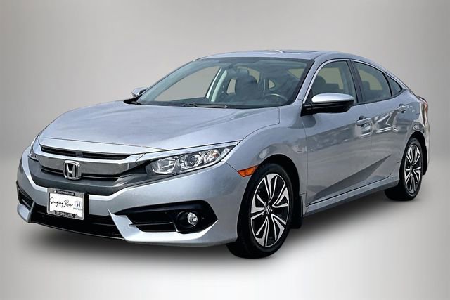 Used 2018 Honda Civic EX-T image 2