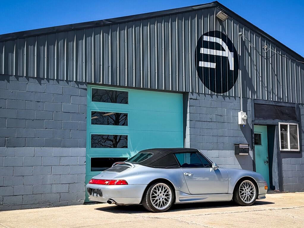 Used 1996 Porsche 911 Carrera RWD image 11