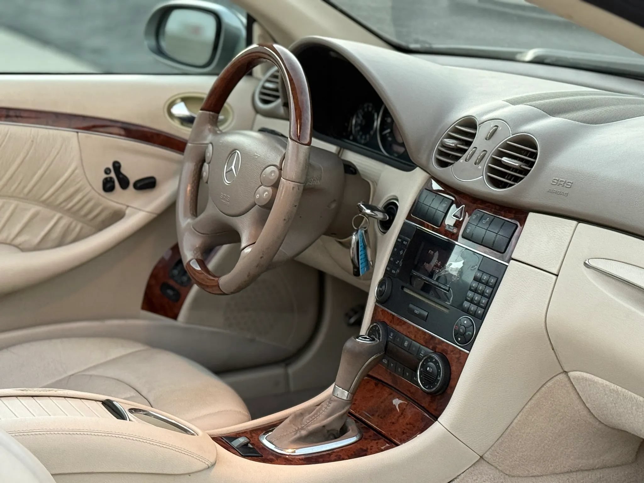 Used 2007 Mercedes-Benz CLK 550 Cabriolet image 26