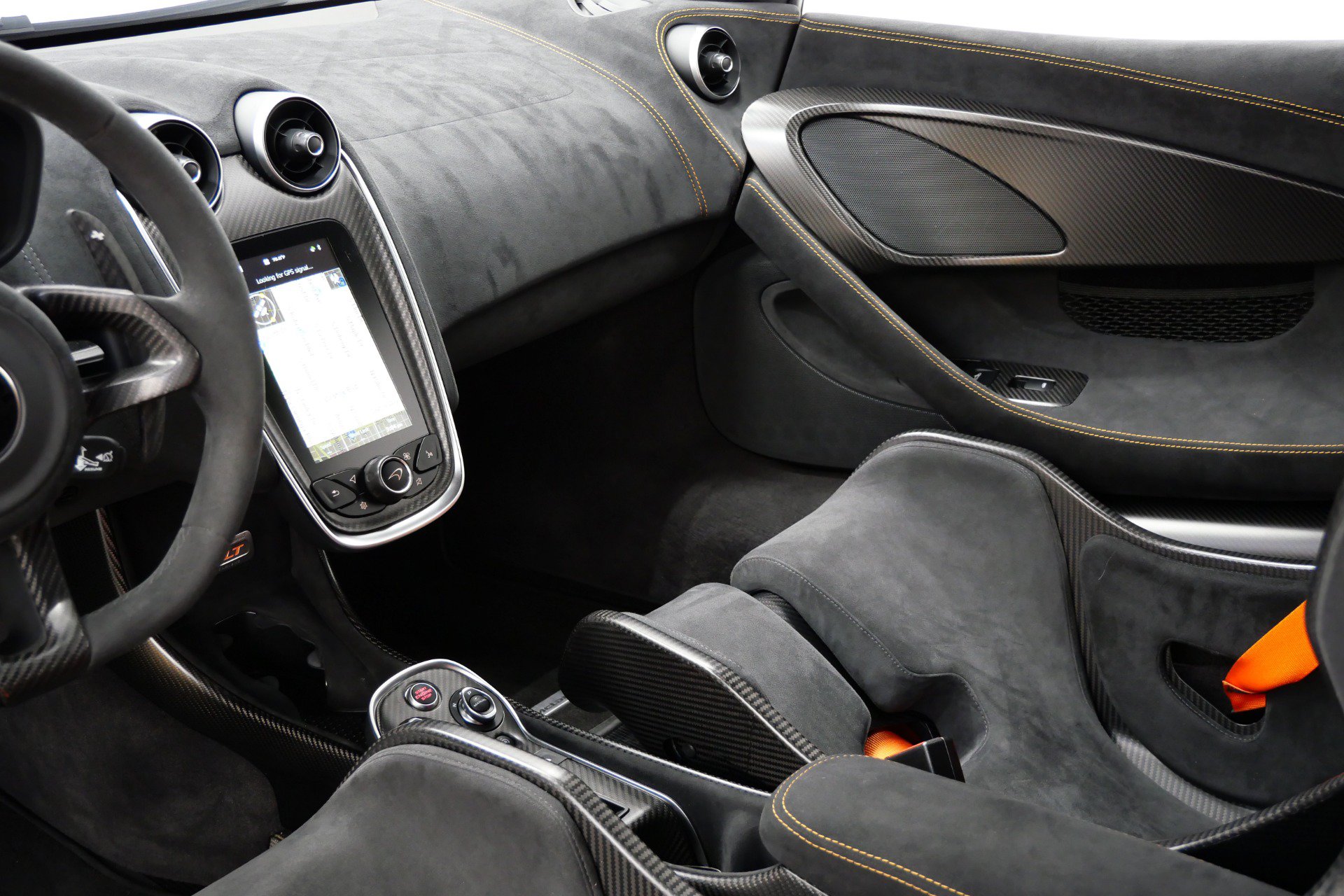 Used 2019 McLaren 600LT RWD image 16