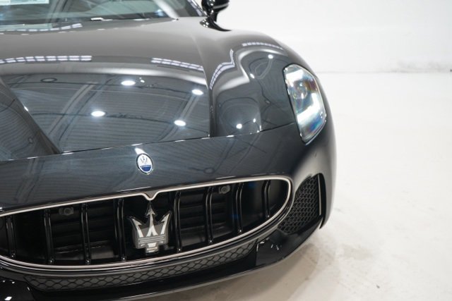 New 2026 Maserati GranCabrio Modena image 9