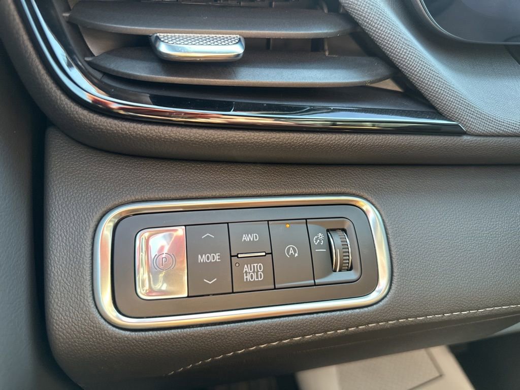 Used 2025 Buick Enclave Preferred image 20