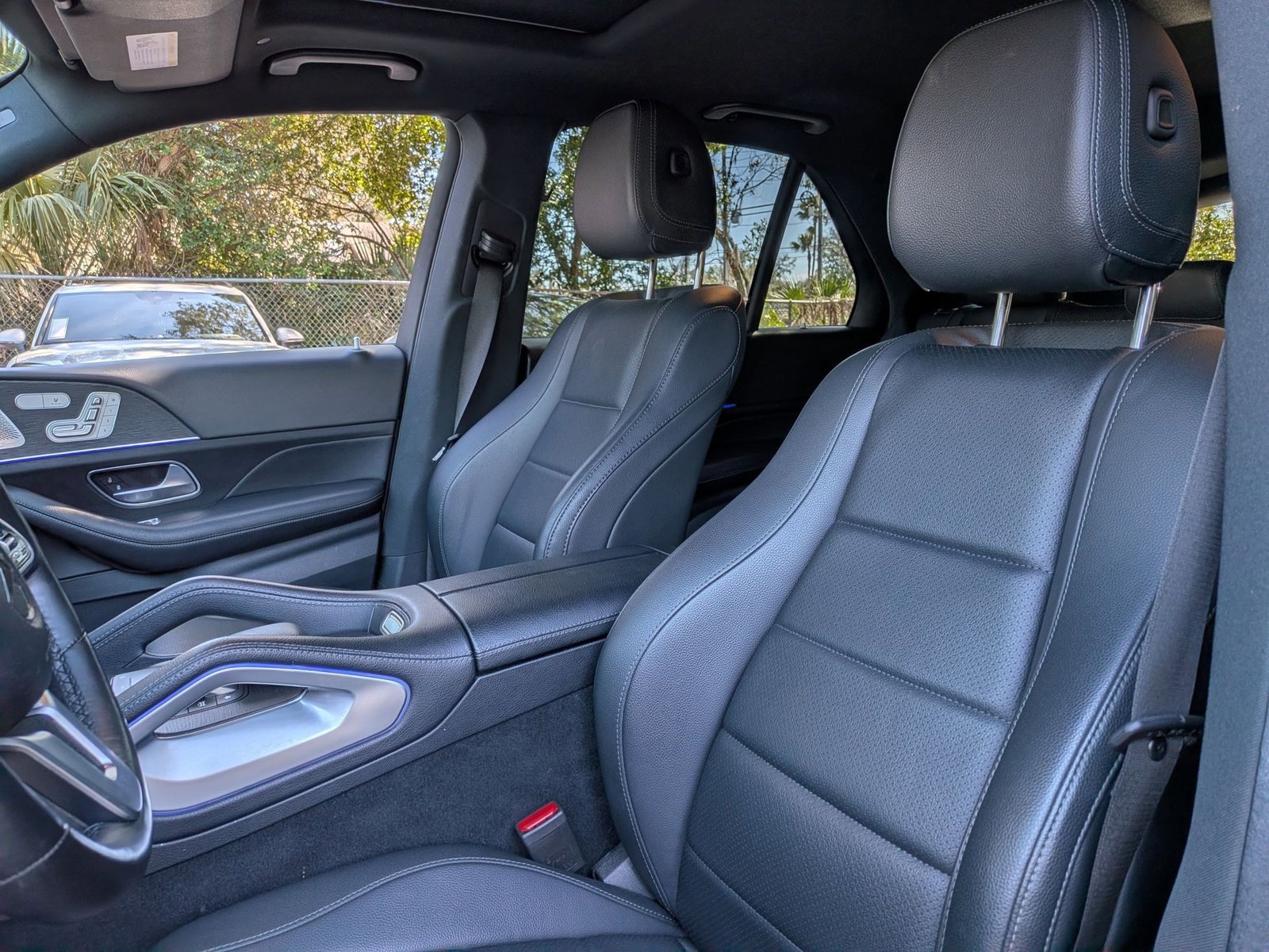 Used 2022 Mercedes-Benz GLE 350 4MATIC image 15