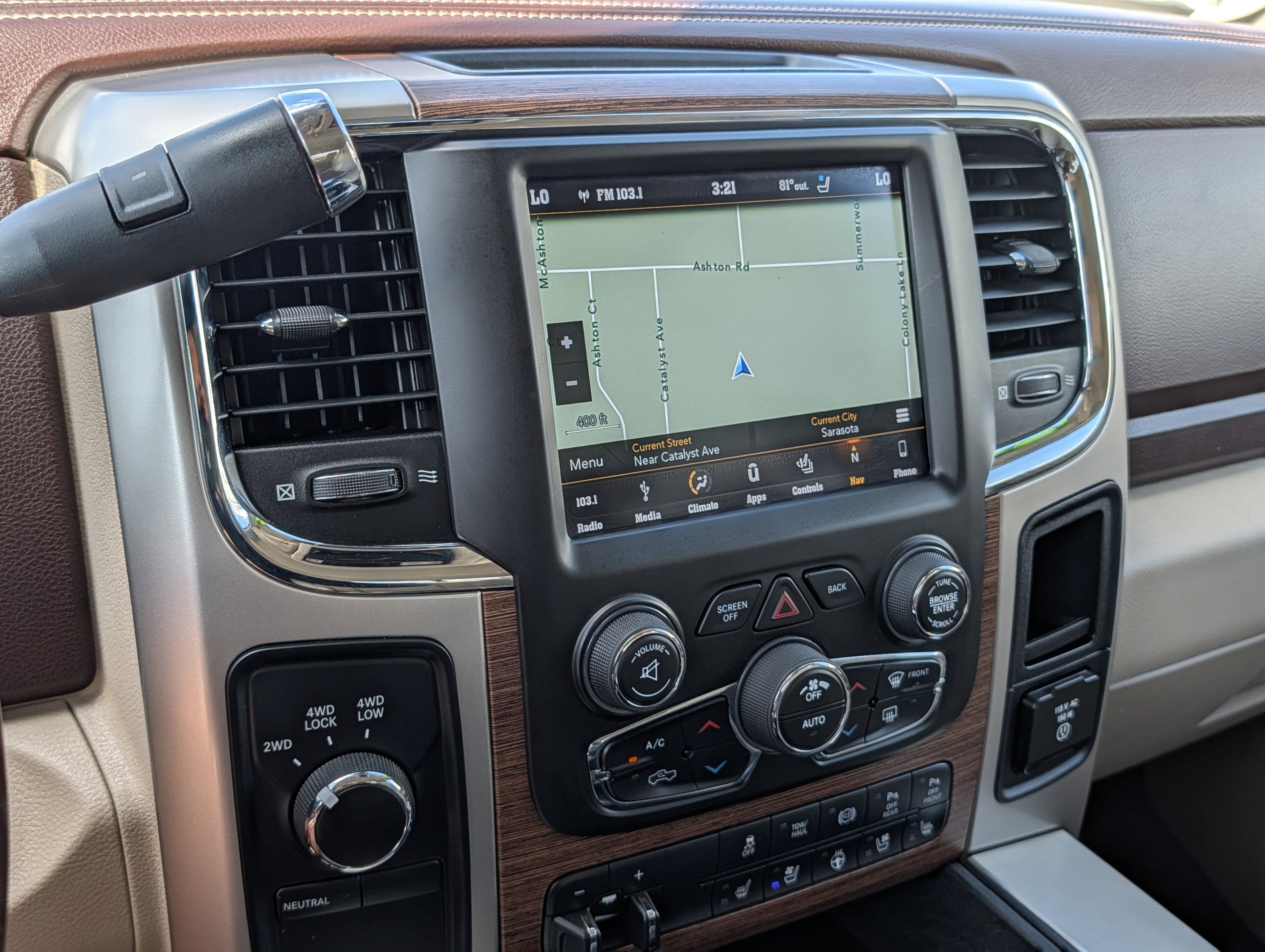 Used 2018 RAM 2500 Laramie image 31