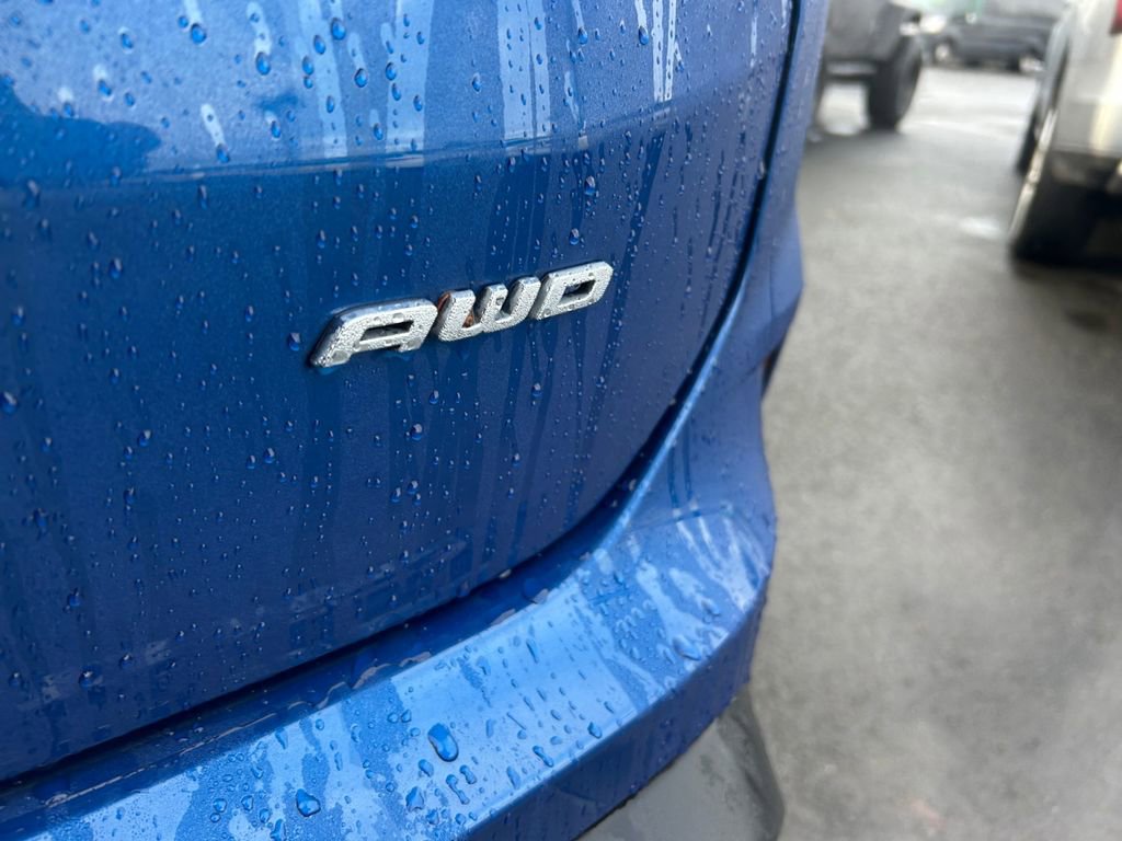 Used 2022 Ford Edge SEL w/ Cargo Accessory Package image 32