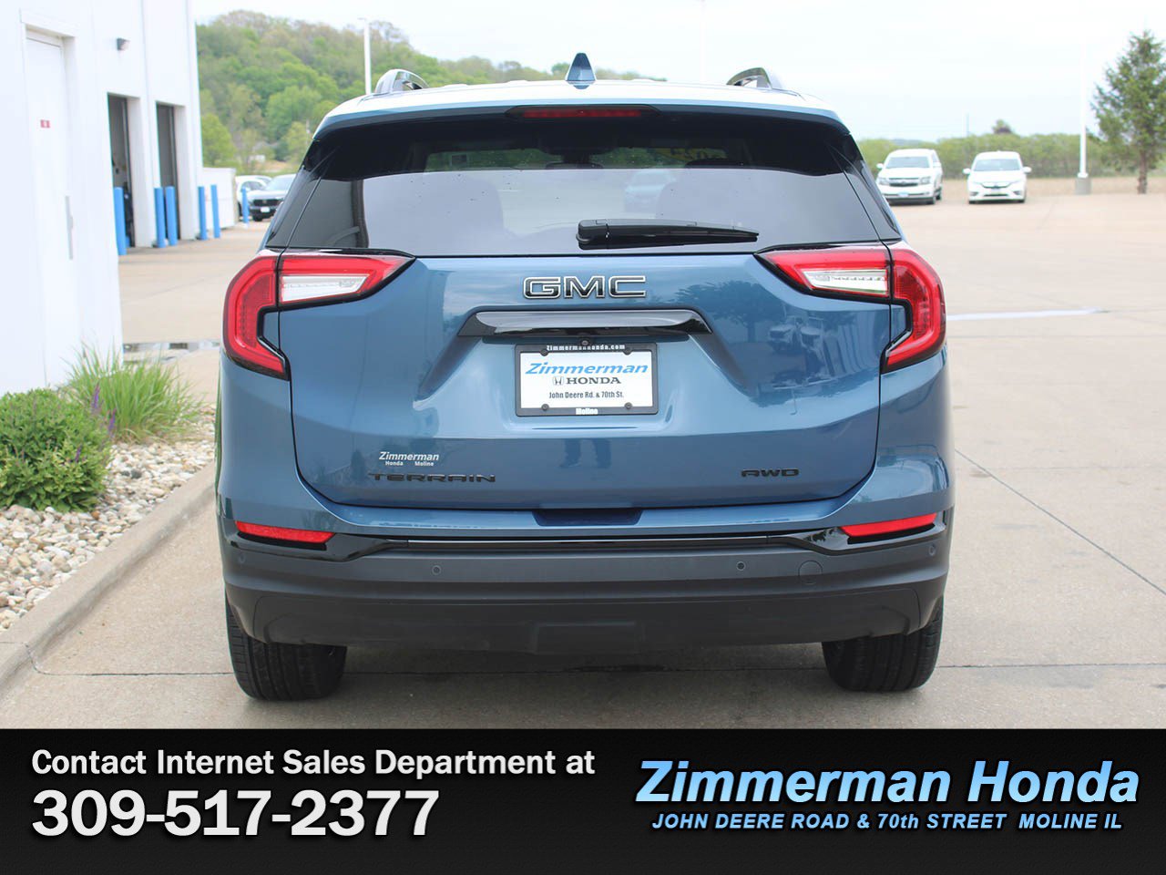 Used 2024 GMC Terrain SLE w/ Driver Convenience Package AWD/4WD image 5