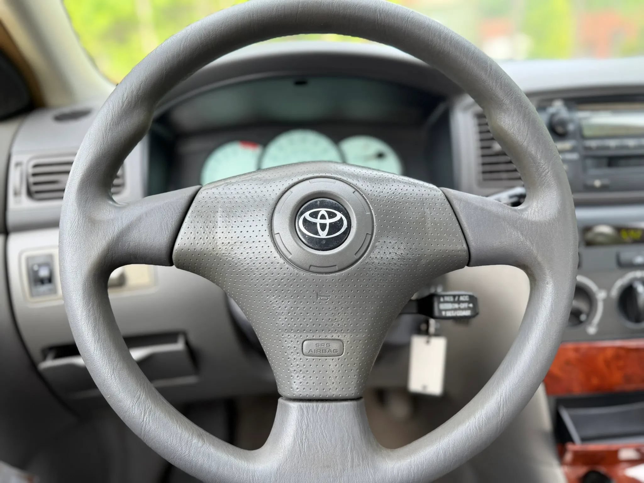 Used 2004 Toyota Corolla S FWD image 21