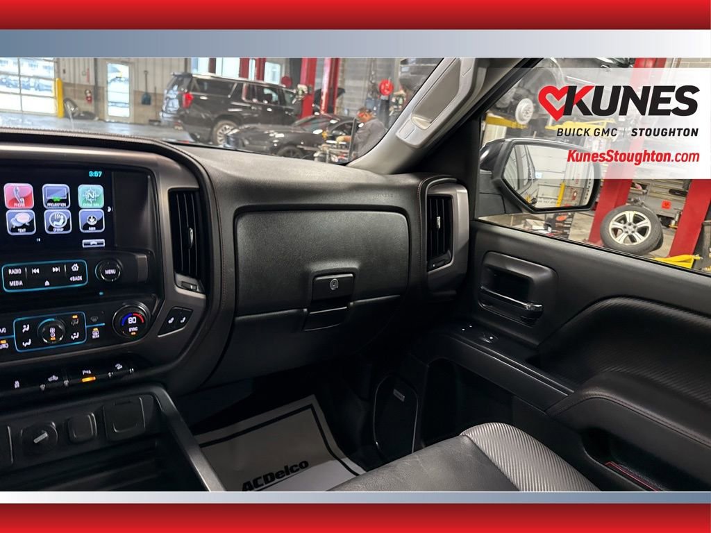 Used 2017 GMC Sierra 1500 SLT w/ All Terrain X Package image 37
