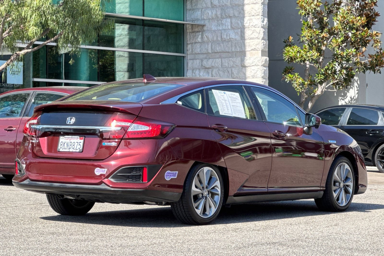 Certified 2019 Honda Clarity Plug-In Hybrid image 4