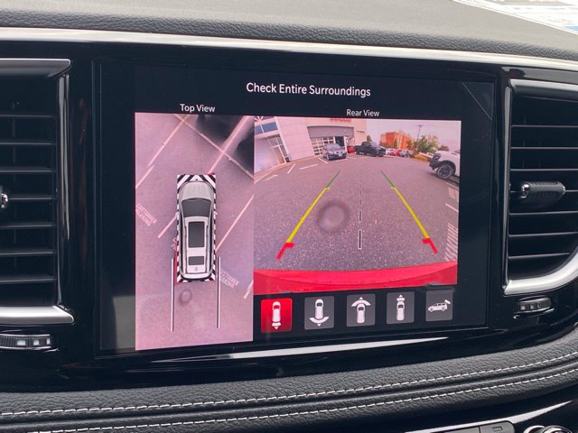New 2026 Chrysler Pacifica Limited w/ S Appearance Package FWD image 3