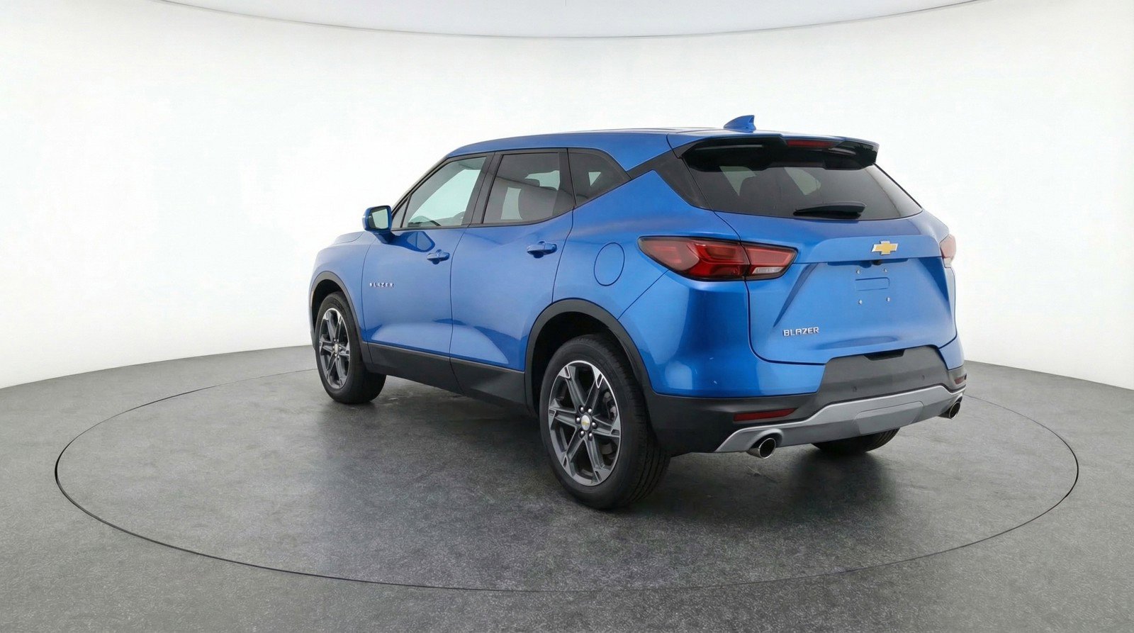 Used 2025 Chevrolet Blazer LT image 6