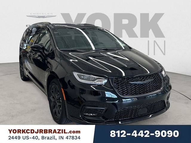 New 2026 Chrysler Pacifica Limited w/ S Appearance Package image 7