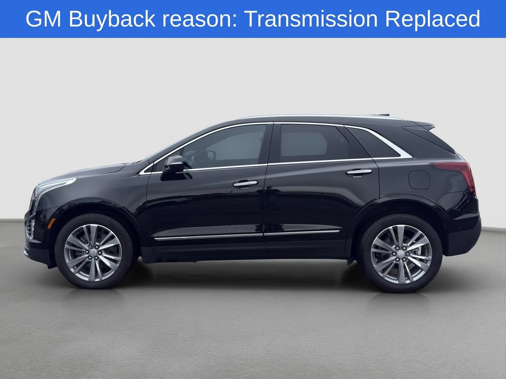 Used 2025 Cadillac XT5 Premium Luxury w/ Technology Package FWD image 3