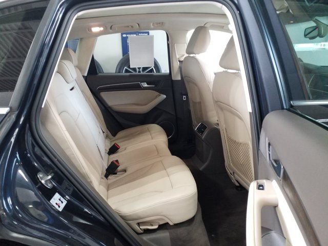 Used 2017 Audi Q5 3.0T Premium Plus w/ Technology Package AWD/4WD image 16