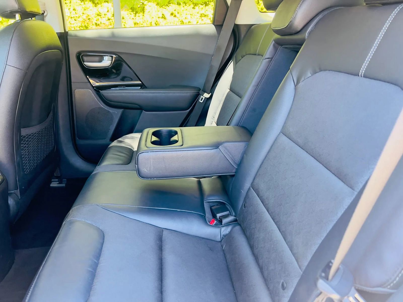 Used 2017 Kia Niro FWD image 17