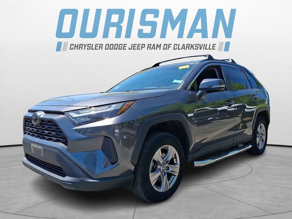 Used 2023 Toyota RAV4 XLE w/ Convenience Package AWD/4WD image 3