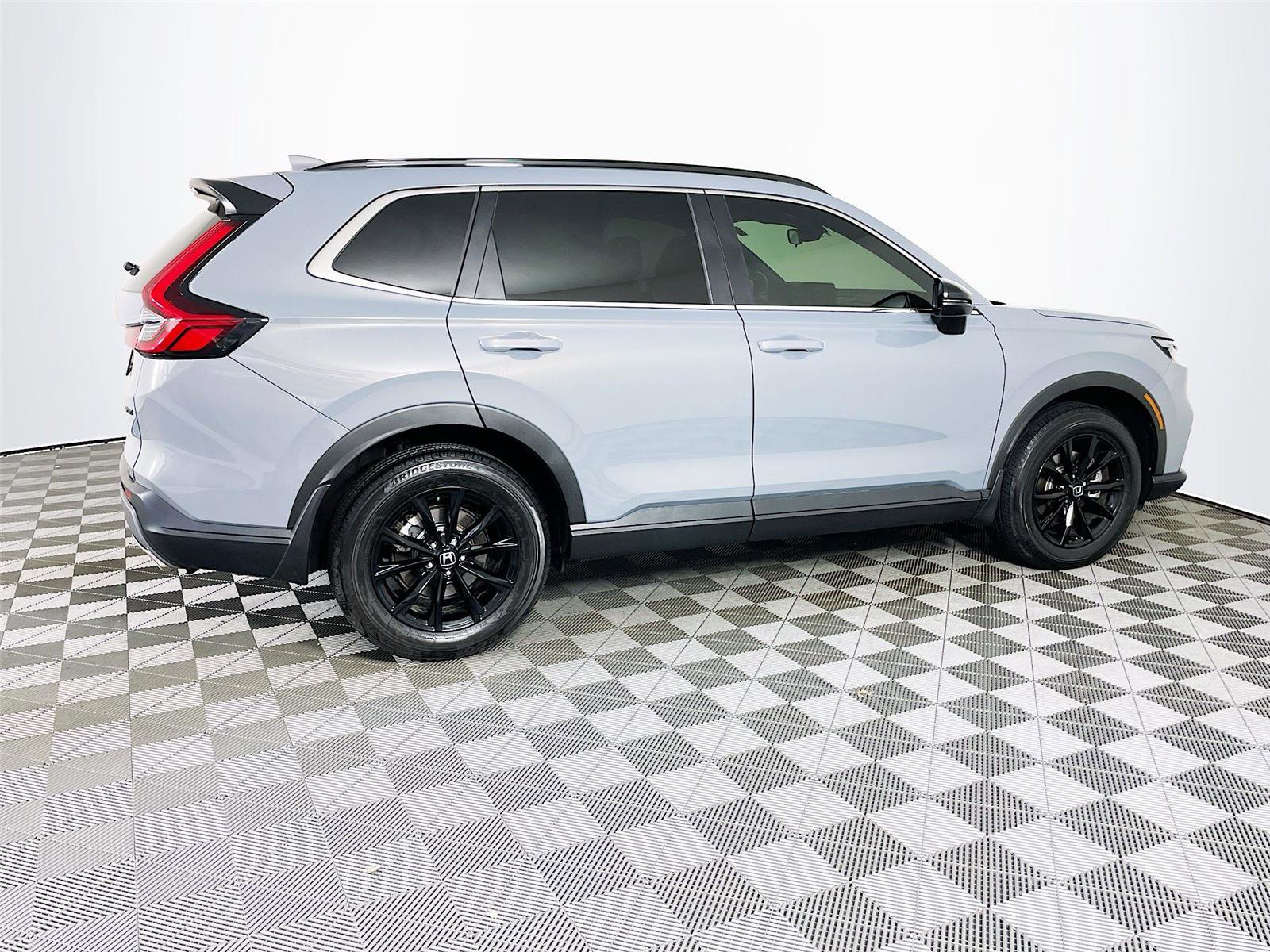 Used 2023 Honda CR-V Sport image 11