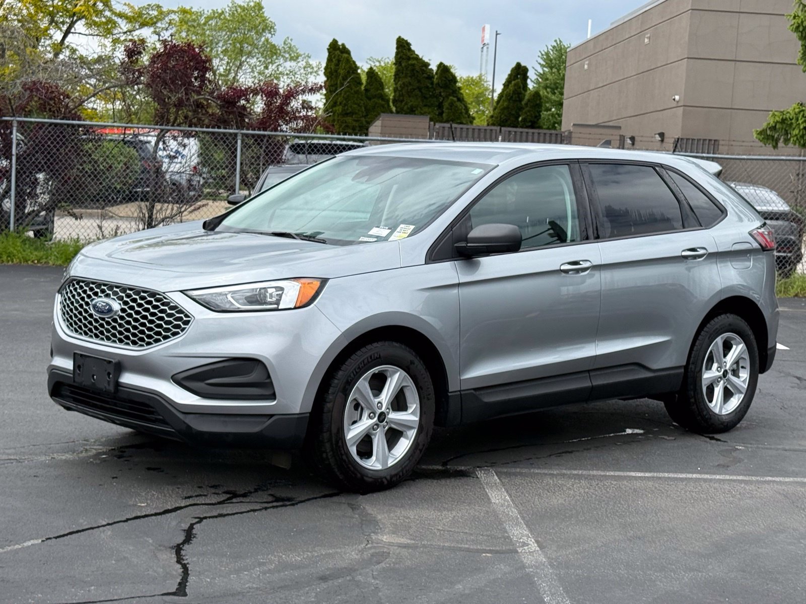 Used 2024 Ford Edge SE AWD/4WD image 7
