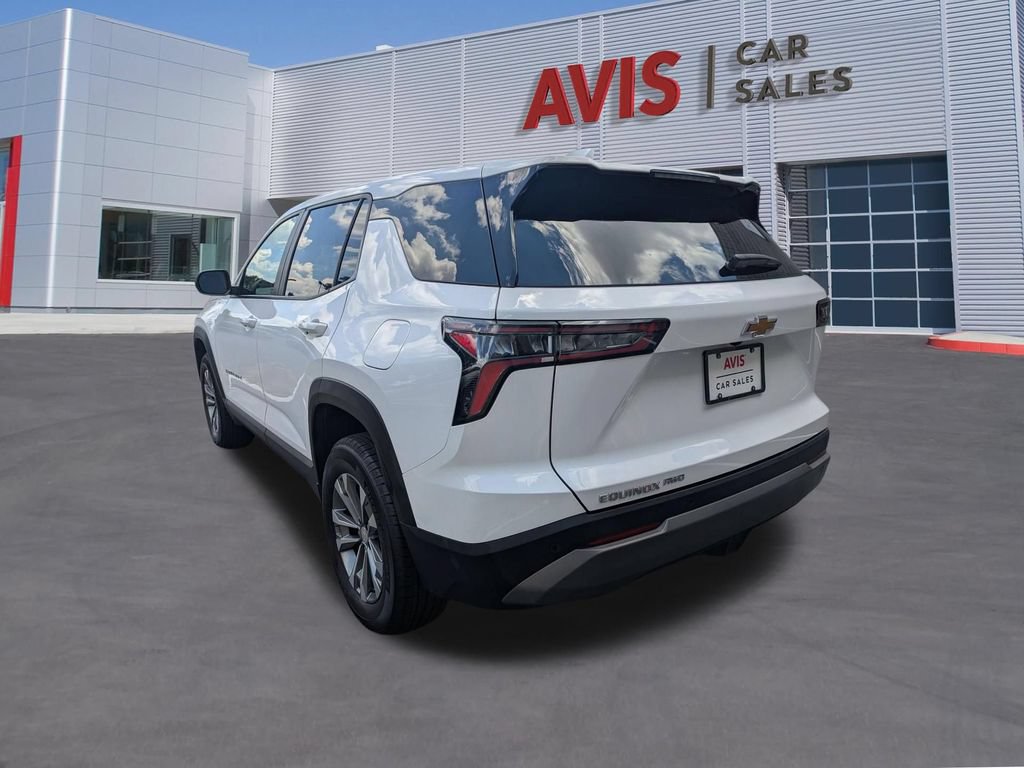 Used 2025 Chevrolet Equinox LT AWD/4WD image 9
